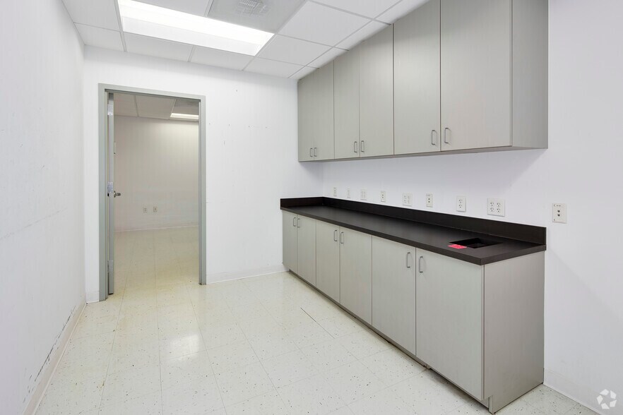 Photo of 9th Floor Ste 