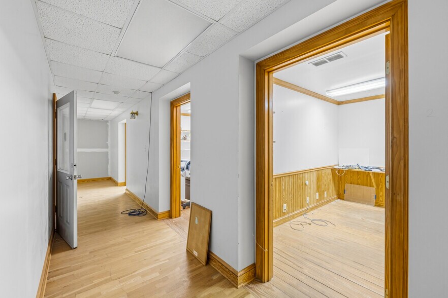 More Photos Of 966 Greensboro Rd, Eatonton Flex For Lease