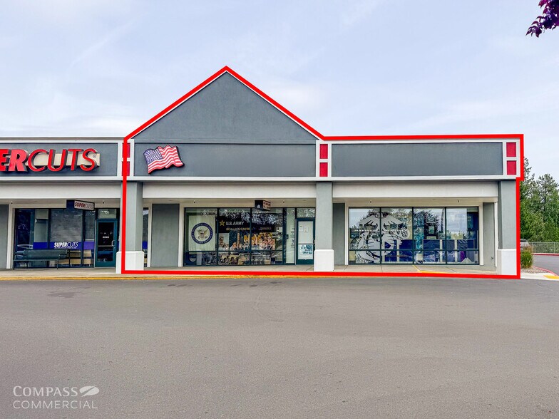 More Photos Of 100-108 NE Bend River Mall Dr, Bend Storefront Retail Office For Lease