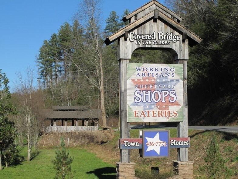More Photos Of 849 Glades Rd, Gatlinburg Specialty For Sale