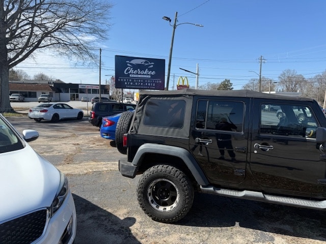 More Photos Of 530 W Taylor St, Griffin Auto Dealership For Lease