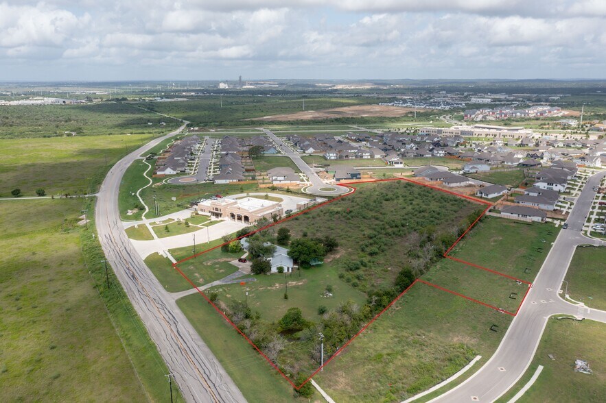 More Photos Of 5618 S Old Bastrop Hwy, San Marcos Land For Sale