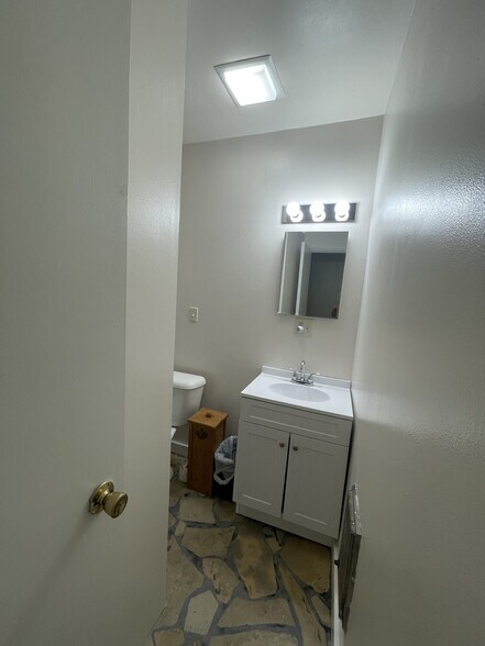 More Photos Of 1730 US Highway 287, Lander Self Storage For Sale