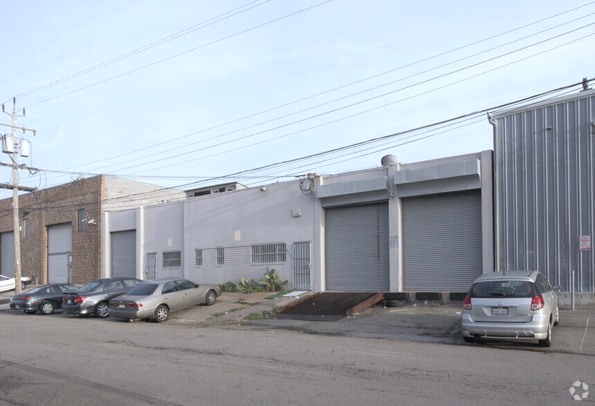 More Photos Of 1450 Wallace Ave, San Francisco Warehouse For Sale