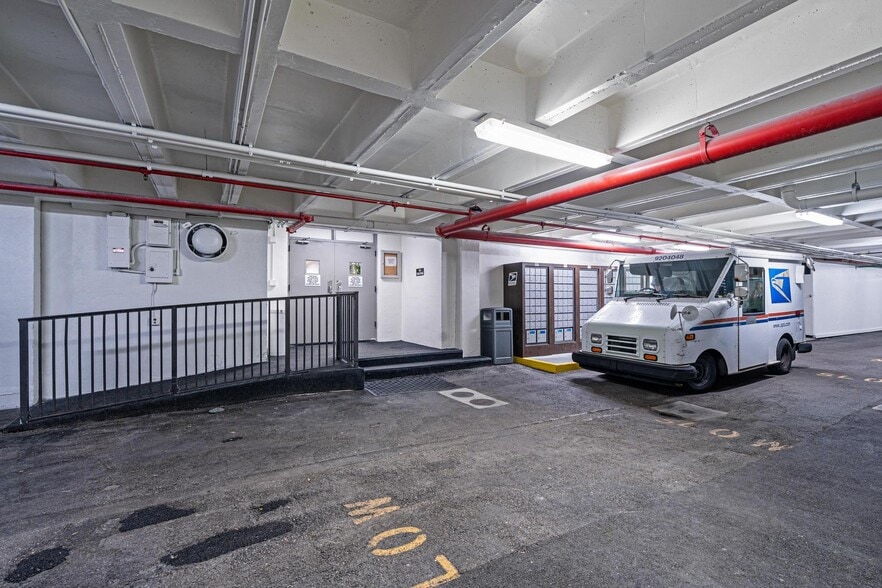 More Photos Of 2455 E Sunrise Blvd, Fort Lauderdale Loft Creative Space For Sale