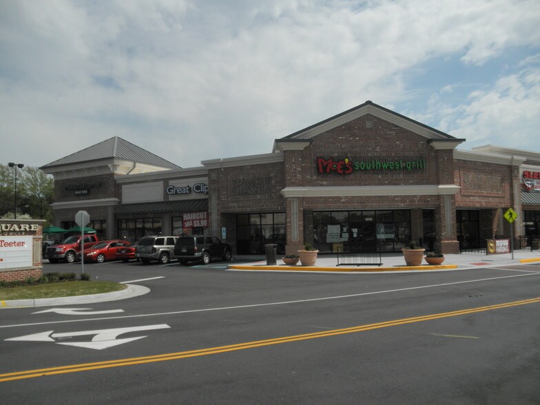 More Photos Of 7550 Granby St, Norfolk Supermarket For Lease