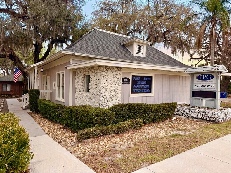 Primary Photo Of 169 W Broadway St, Oviedo Medical For Lease