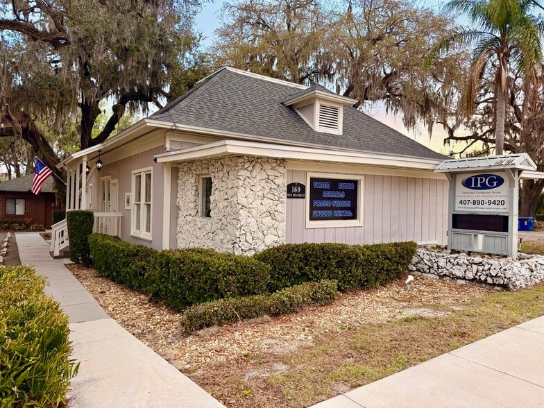 Primary Photo Of 169 W Broadway St, Oviedo Medical For Lease