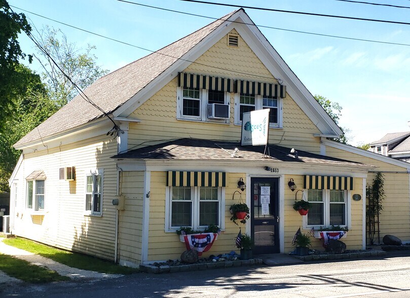 More Photos Of 2653 Main St, South Chatham Restaurant For Sale