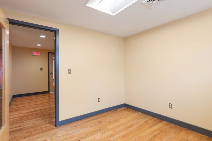 More Photos Of 18 Shepard St, Brighton Coworking Space