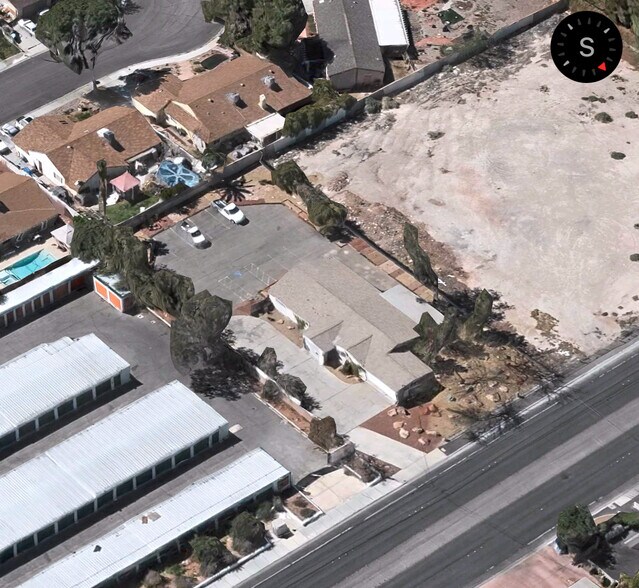 More Photos Of 3909 Vegas Dr, Las Vegas Office For Sale