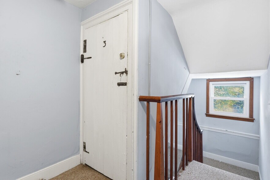 More Photos Of 2695 Main St, Lawrence Apartments For Sale