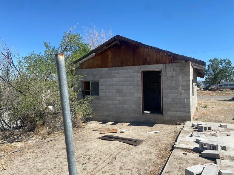 More Photos Of 710 3rd St, Gabbs Land For Sale