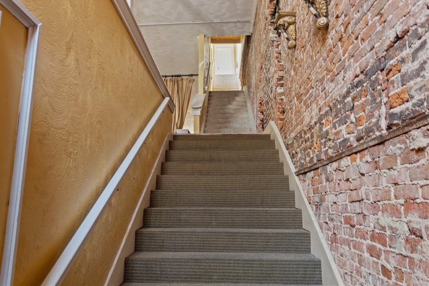 More Photos Of 312 S Main St, Jonesboro Loft Creative Space For Sale