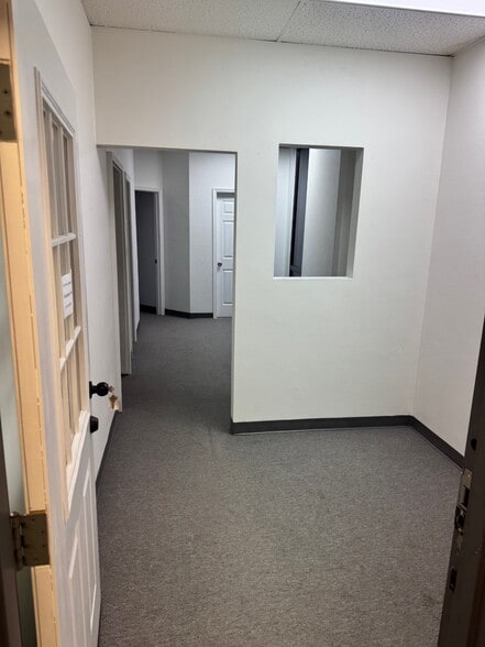 More Photos Of 138 S Rosemont Rd, Virginia Beach Medical For Lease