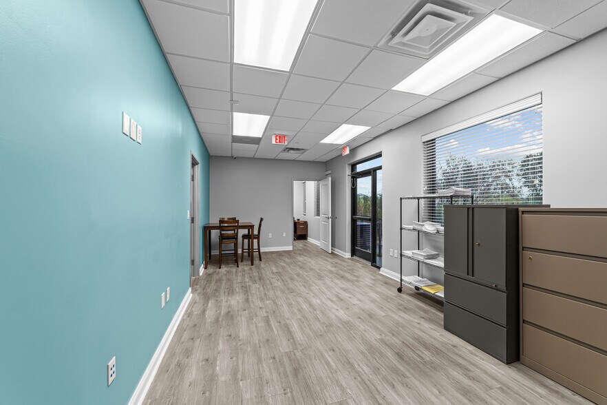 More Photos Of 4561 Heritage Trace Pky, Keller Medical For Sale