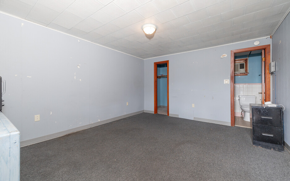 More Photos Of 730 N Main St, Port Allegany Hotel For Sale