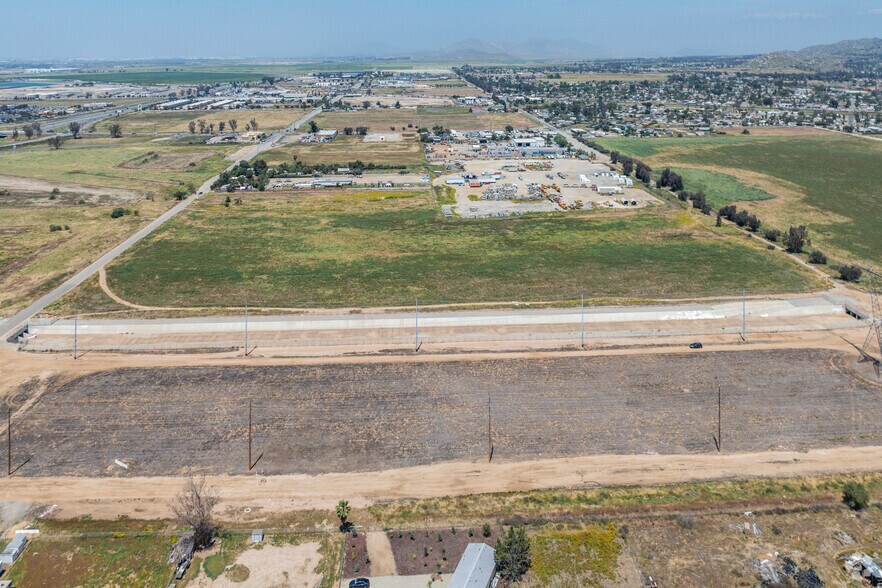 More Photos Of SWC of Ethanac Road and Sherman Road, Menifee Distribution For Lease