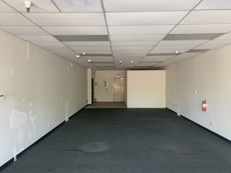 More Photos Of 9372 Madison Ave, Orangevale General Retail For Lease