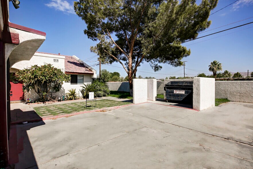 More Photos Of 43965 Towne St, Indio Apartments For Sale