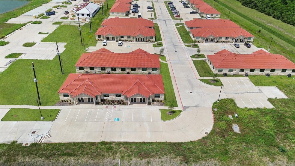 Primary Photo Of 2743 Smith Ranch Rd, Pearland Medical For Lease