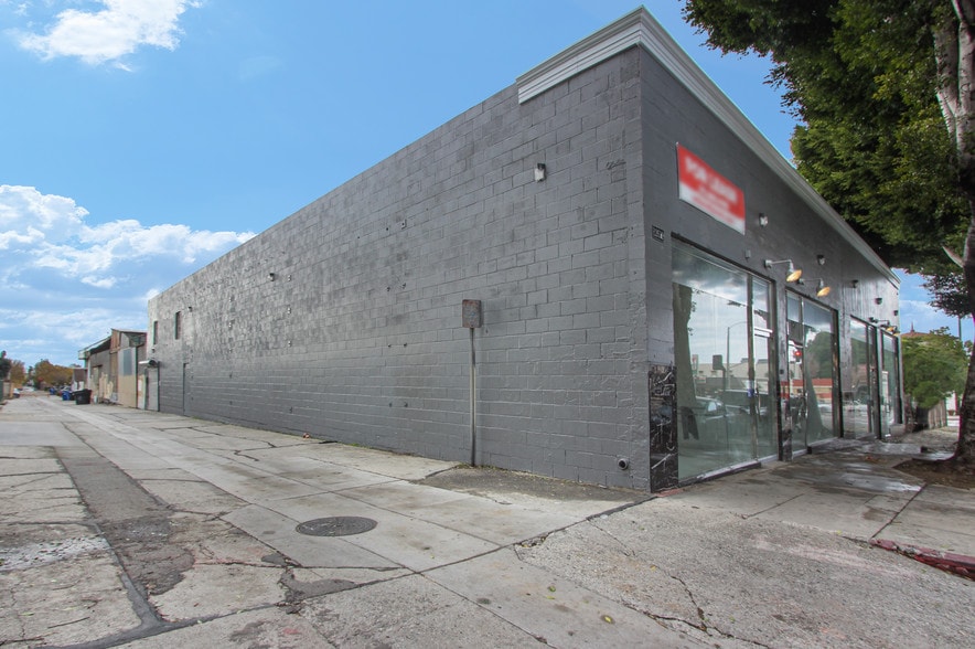 More Photos Of 12612 Philadelphia St, Whittier Storefront Retail Office For Lease