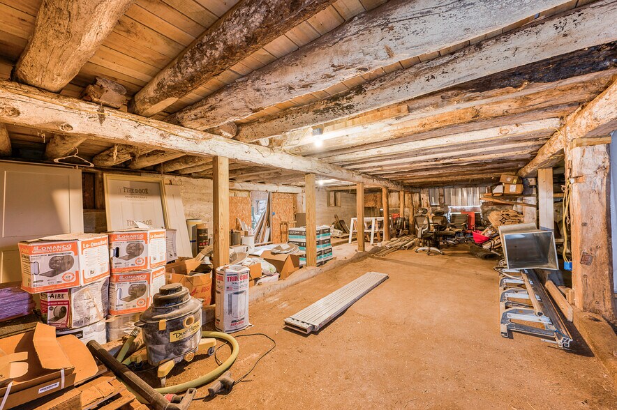 More Photos Of 11406 E 8th St, Reed City Office For Sale