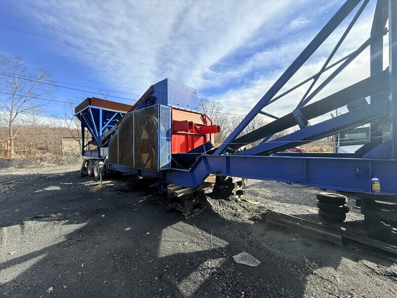 More Photos Of 13125 Old US Route 23, Catlettsburg Industrial For Sale