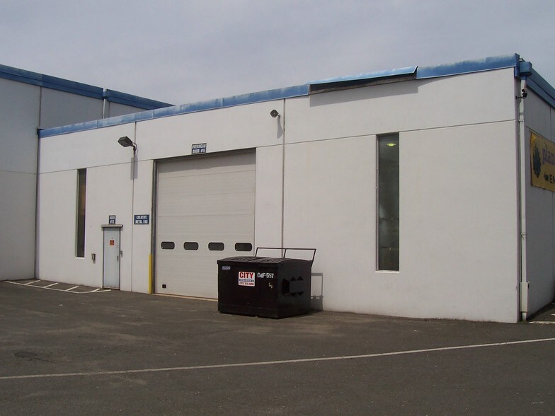 More Photos Of 316 Courtland Ave, Stamford Warehouse For Lease