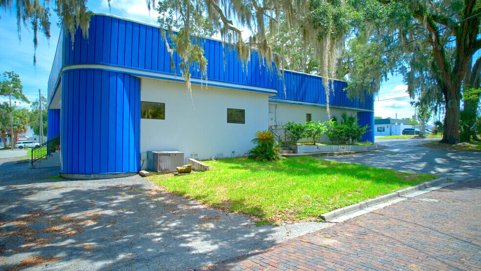 More Photos Of 614 E Jefferson St, Brooksville Office For Sale
