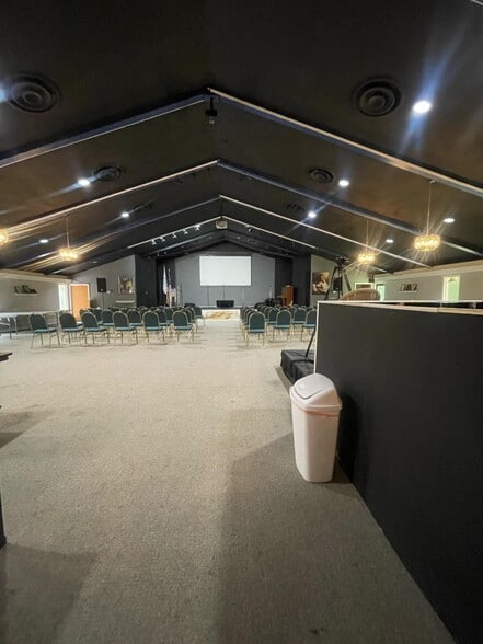 More Photos Of 3060 Bouldercrest Rd, Ellenwood Religious Facility For Sale