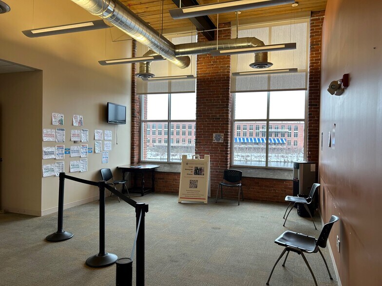 More Photos Of 25 Marston St, Lawrence Medical For Lease