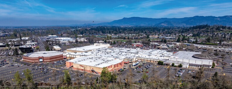 More Photos Of 293 Valley River Ctr, Eugene Unknown For Lease