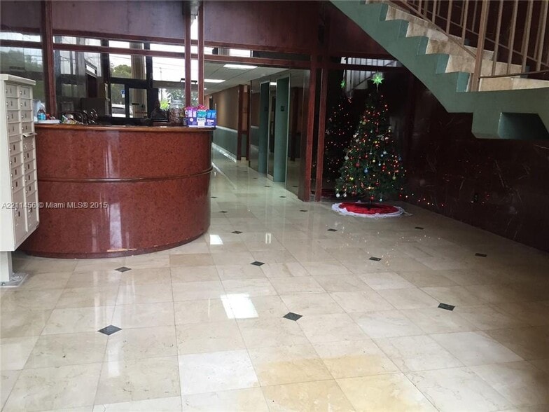 More Photos Of 99 NW 183rd St, North Miami Beach Office For Sale