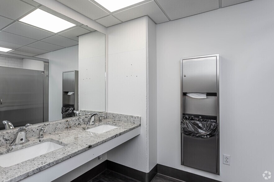 More Photos Of 609 SW 8th St, Bentonville Loft Creative Space For Lease