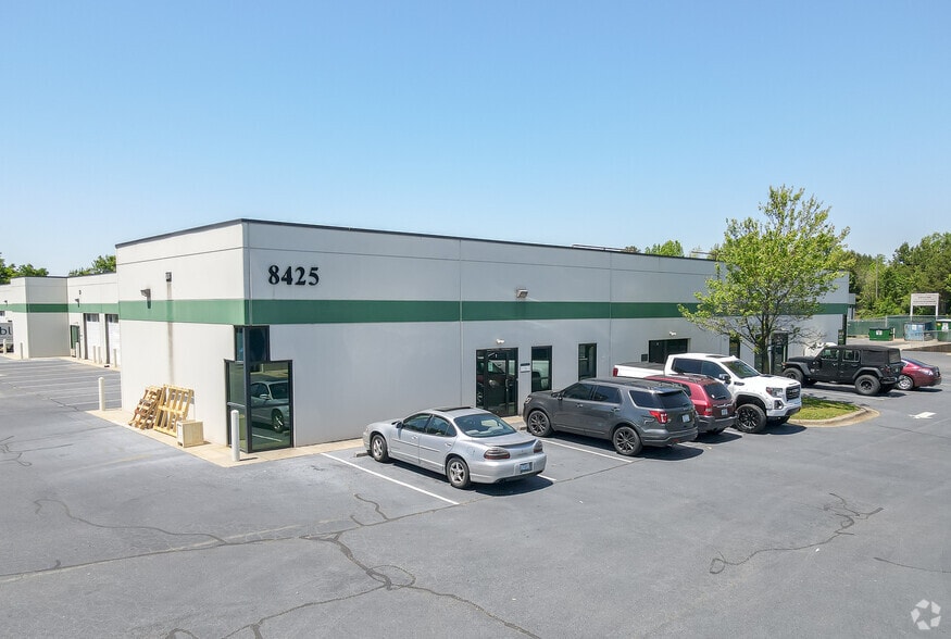 Primary Photo Of 8425 Old Statesville Rd, Charlotte Light Distribution For Lease