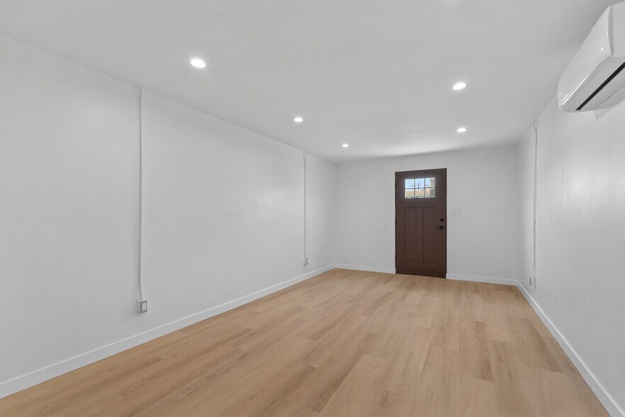 More Photos Of 1195 Georgia St, Imperial Beach Apartments For Sale