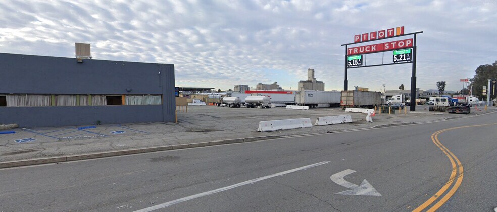 More Photos Of 2396 E Steel Rd, Colton Warehouse For Sale