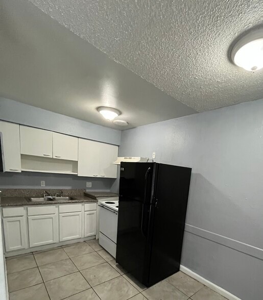 More Photos Of 2204 Sunrise Ave, Las Vegas Apartments For Sale