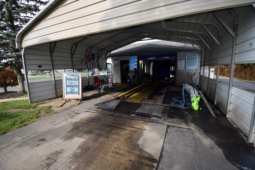 More Photos Of 4775 N 5th Street Hwy, Temple Carwash For Sale