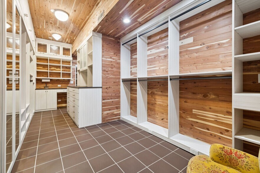 More Photos Of 1374 Peter Pond Rd, Ashland City Lodge Meeting Hall For Sale