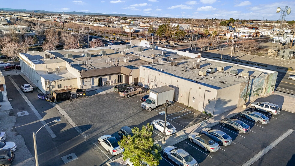 More Photos Of 500-510 W Lancaster Blvd, Lancaster Storefront For Sale