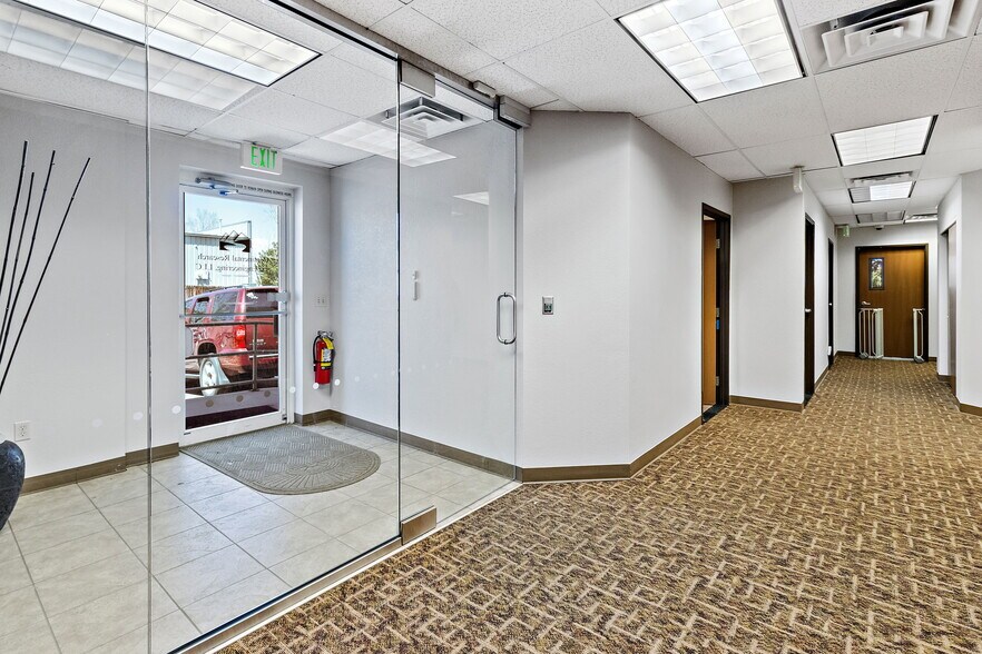 More Photos Of 15534 E Hinsdale Cir, Centennial Light Distribution For Sale