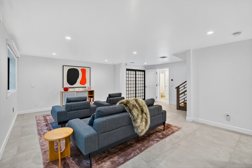 More Photos Of , Tujunga Multifamily For Sale