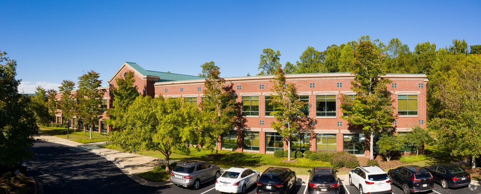 More Photos Of 11340 Lakefield Dr, Duluth Coworking Space