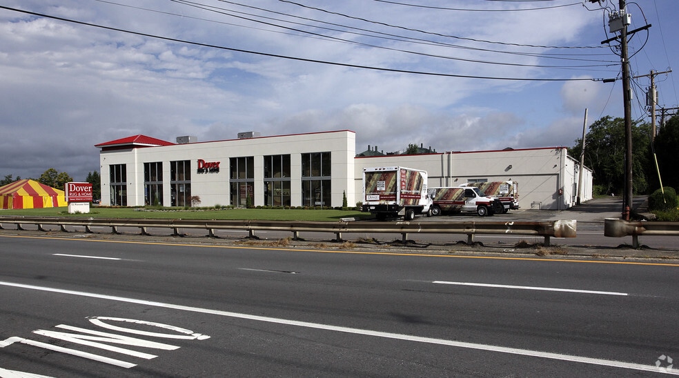 Primary Photo Of 721 Worcester St, Natick Health Club For Lease