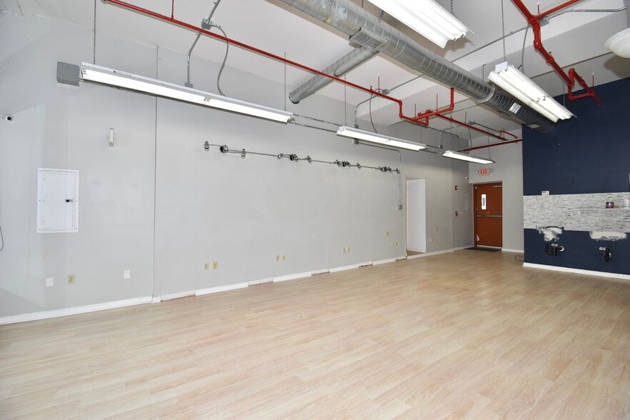 More Photos Of 181-187 Chestnut St, Springfield Apartments For Sale