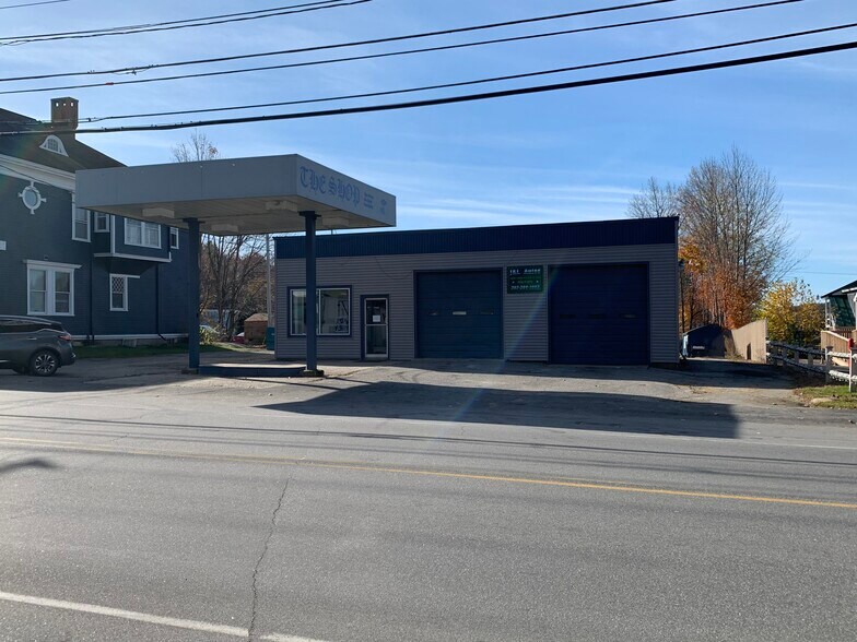 More Photos Of 29 Main St, Limerick Service For Lease