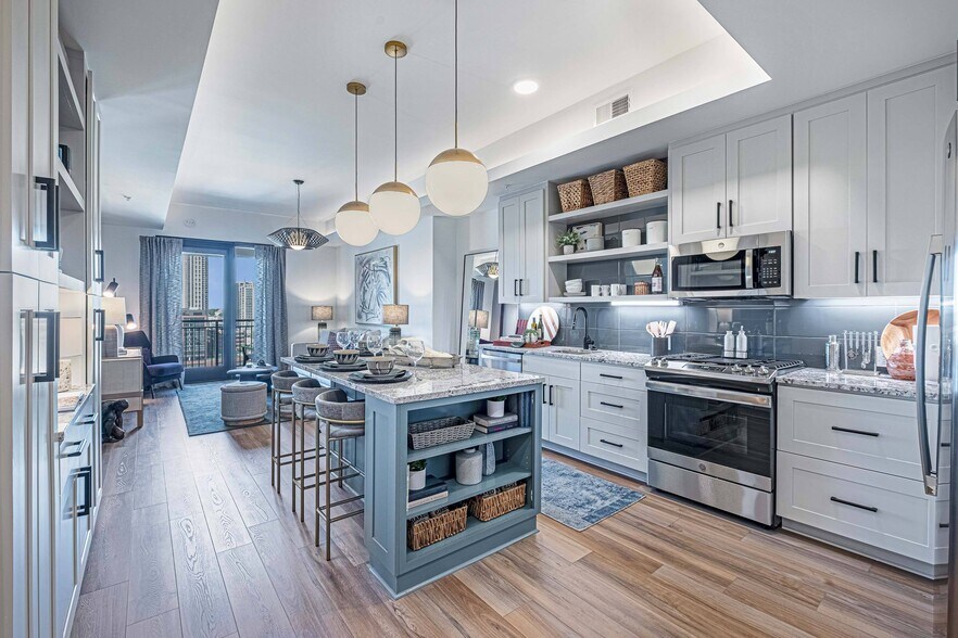 More Photos Of 1331 Spring St NW, Atlanta Unknown For Lease