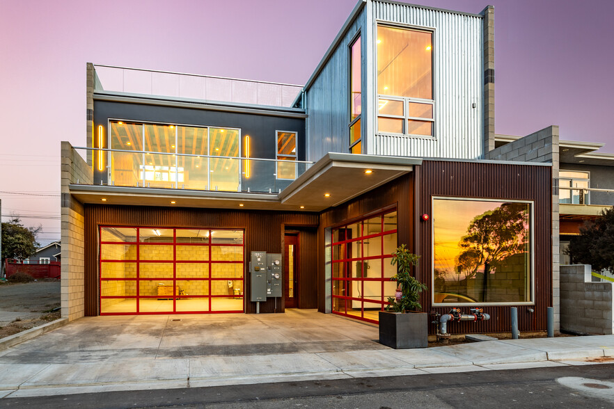 Primary Photo Of 1130 Scott St, Morro Bay Showroom For Sale